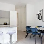 Elegant Flat In Ponte Milvio * 로마