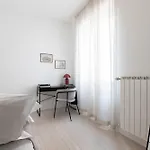 Elegant Flat In Ponte Milvio * 로마